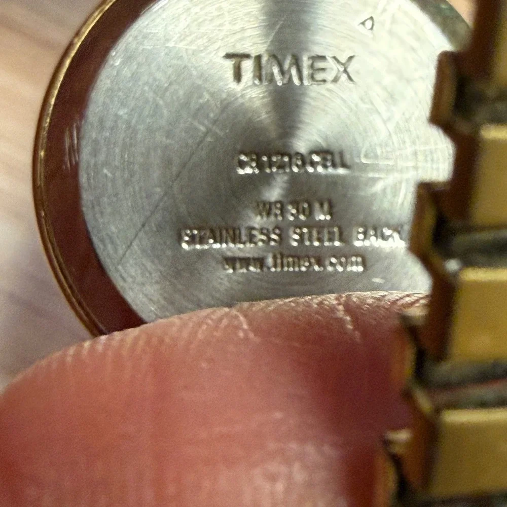 Timex Indiglo WR 30M Womens Watch Gold Tone Expansion Band White Dial Date Works